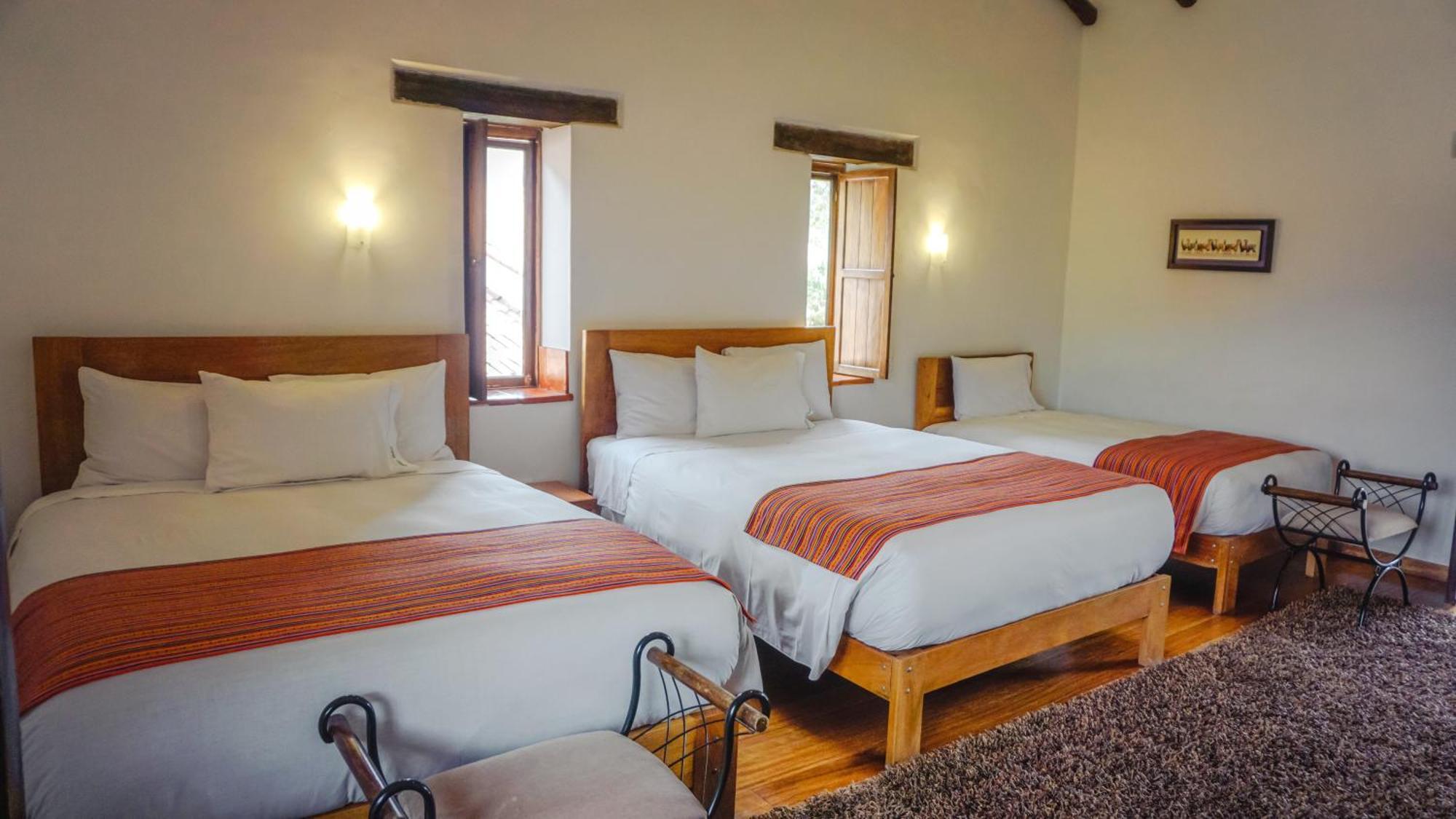 Lizzy Wasi Urubamba Hotel Buitenkant foto