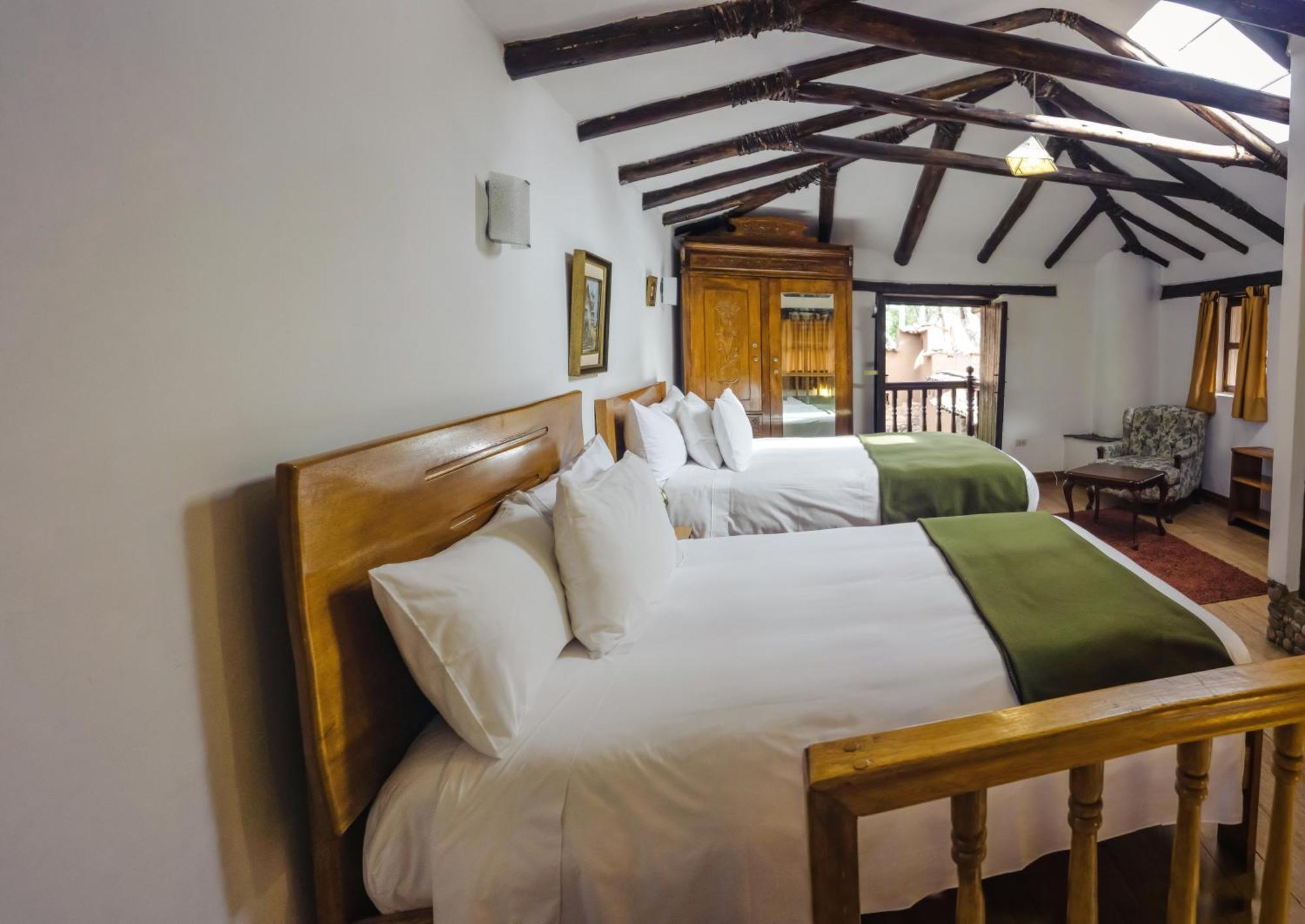 Lizzy Wasi Urubamba Hotel Buitenkant foto