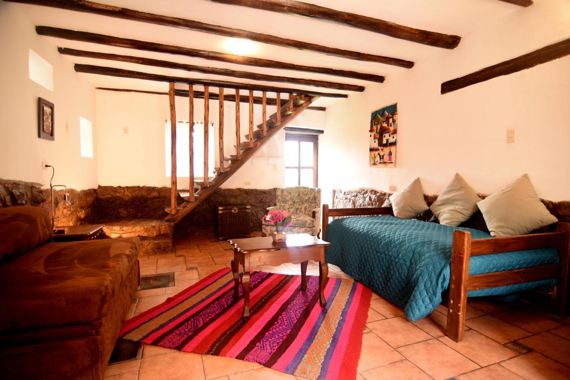 Lizzy Wasi Urubamba Hotel Buitenkant foto